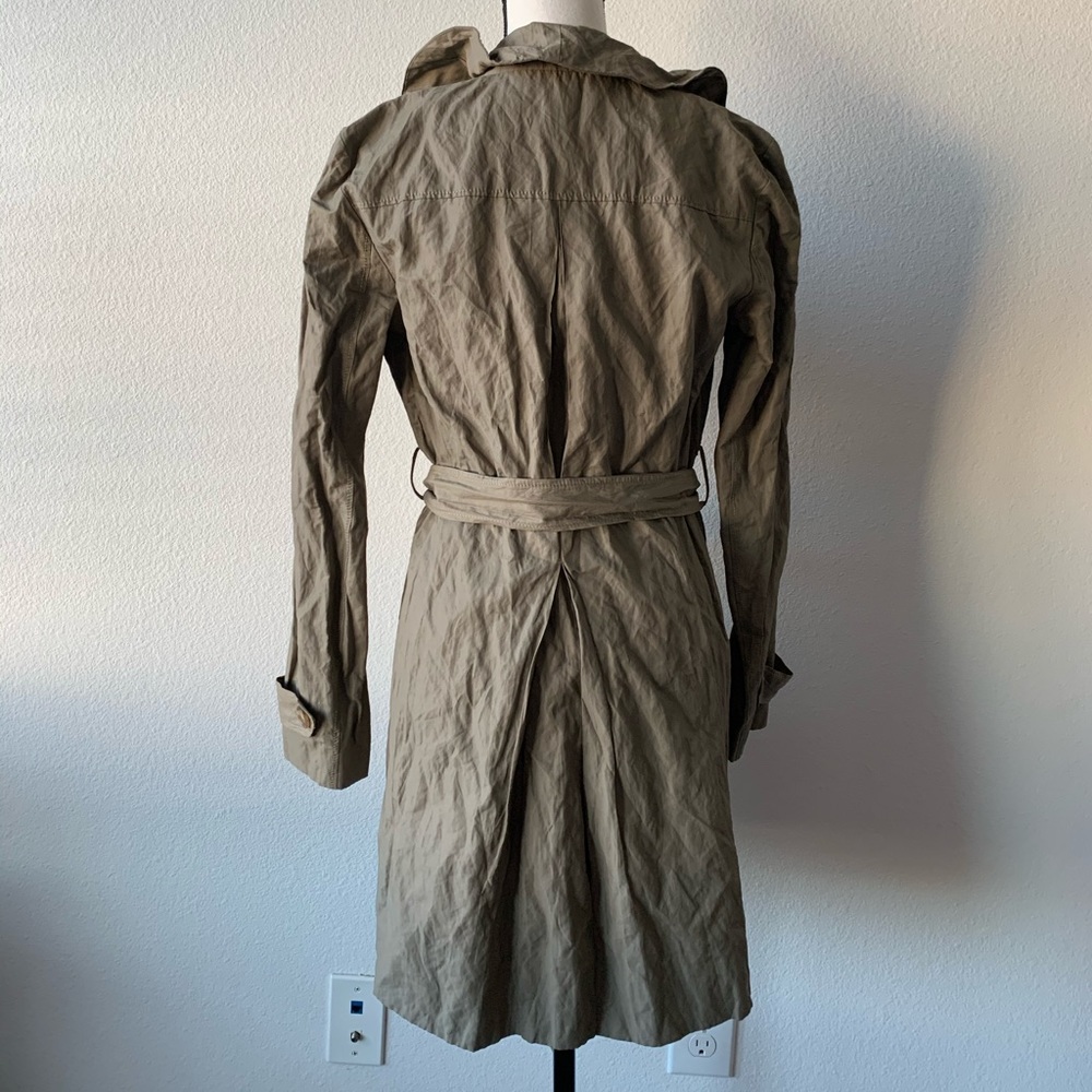 Loft Raincoat - Picture 5 of 7